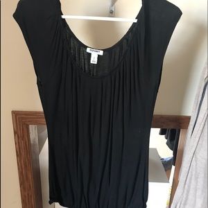 Simple Black Tee